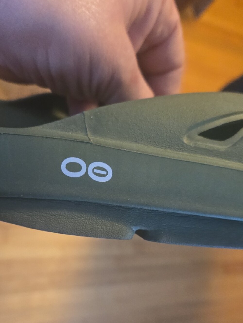 OOFOS Olive Green Recovery Sandals Size 6 - Picture 4 of 6